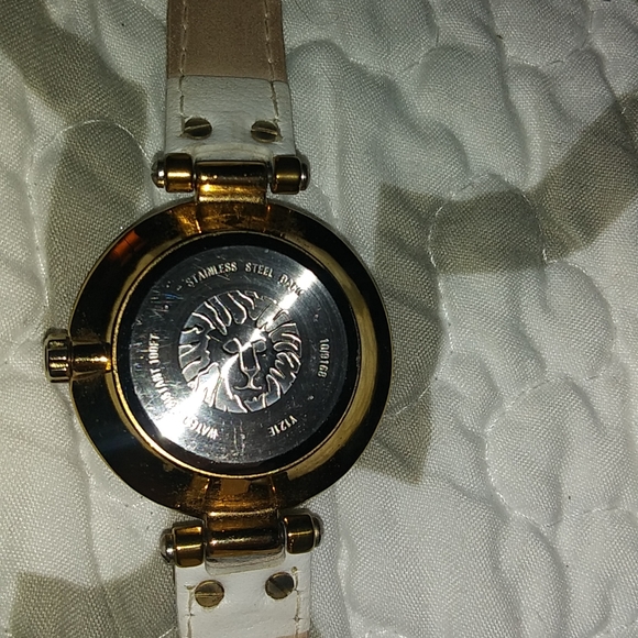 Anne Klein women's watch - Picture 2 of 3